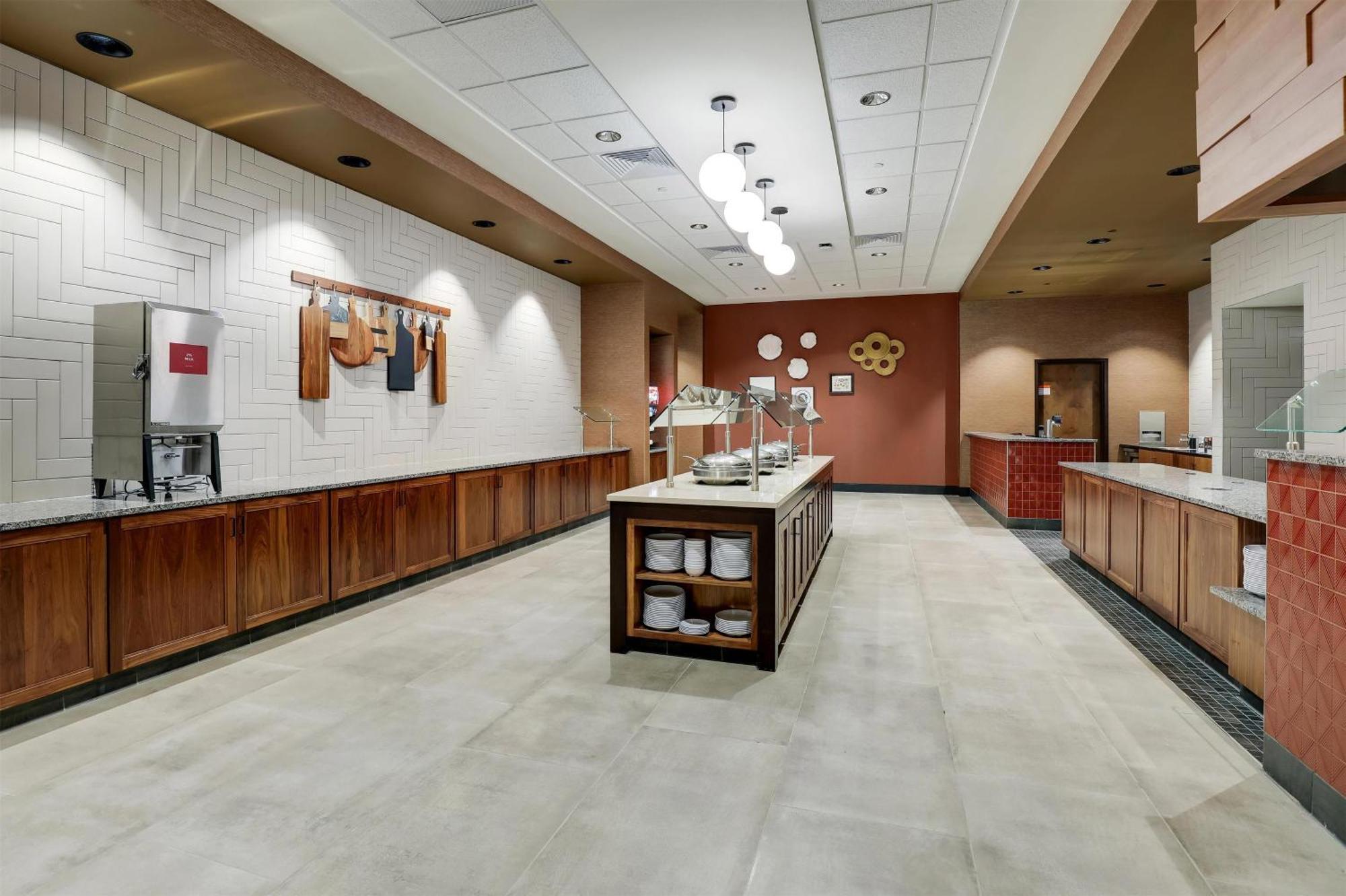 Drury Plaza Hotel