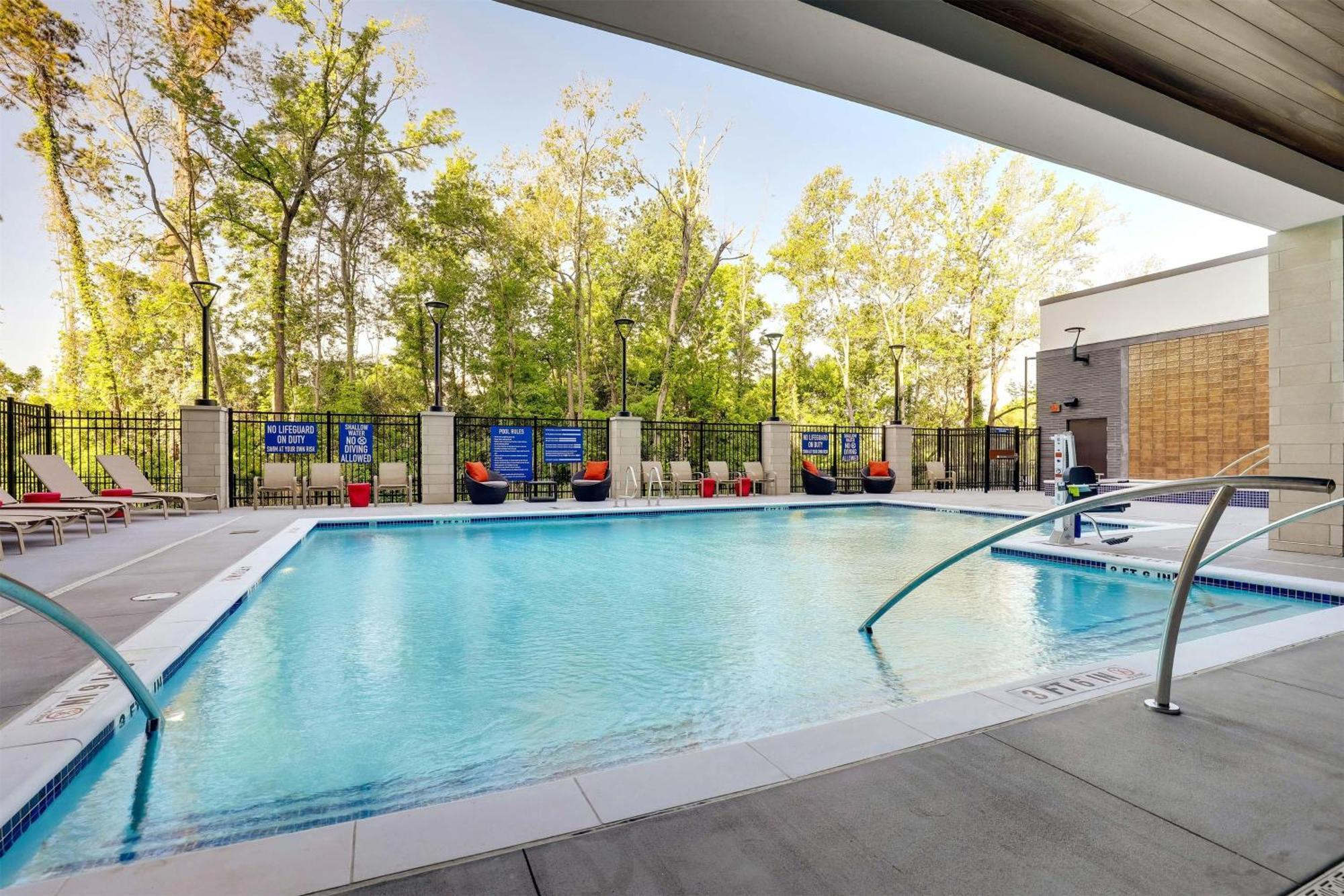 Hotel Drury Plaza